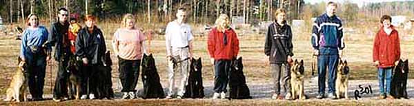 Koulutus24.04.2001.JPG (19359 bytes)