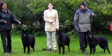 W.Gr.16.09.2007-Pentu.tapaaminen.1v1v6kk.Pojat.jpg (185678 bytes)