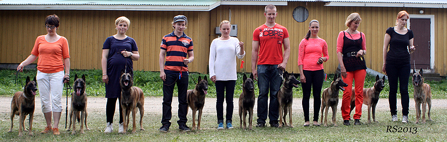 Aatu.Oliver.Ali.Kerttu.Asta.Alli.Aino 30.06.2013 - 1v1kk.RS11.jpg (410462 bytes)