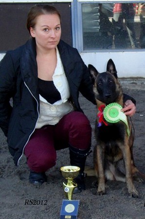 Aika Moinen Kerttu 28.10.2012 - 5.5 kk. Kerttu. Virpi.RS.jpg (103754 bytes)