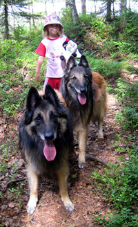 Aloween.Baloween.Sini6.07.2006-Bisa.jpg (269210 bytes)