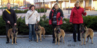J-Tr.04.12.2005HKI.pentunaytt.8kk1vko.jpg (43762 bytes)
