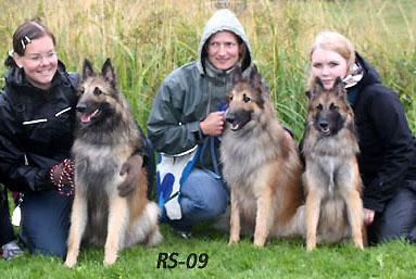 Knihgt.Kingly.Kitty 16.08.2009 Porvoo - 1v1kk3vk4pv.Vili.Torres.Kitty.jpg (47768 bytes)